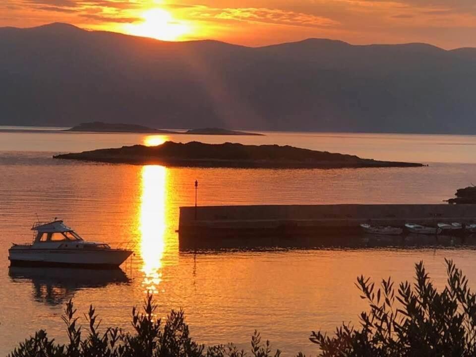 Holiday Home Adriatic Lumbarda Exterior foto
